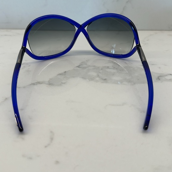 Tom Ford Sunglasses - Picture 7 of 15